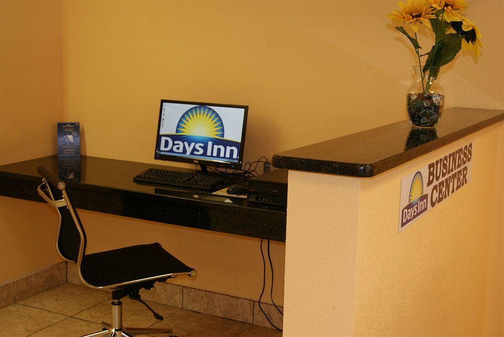 Days Inn By Wyndham Shelby Dış mekan fotoğraf