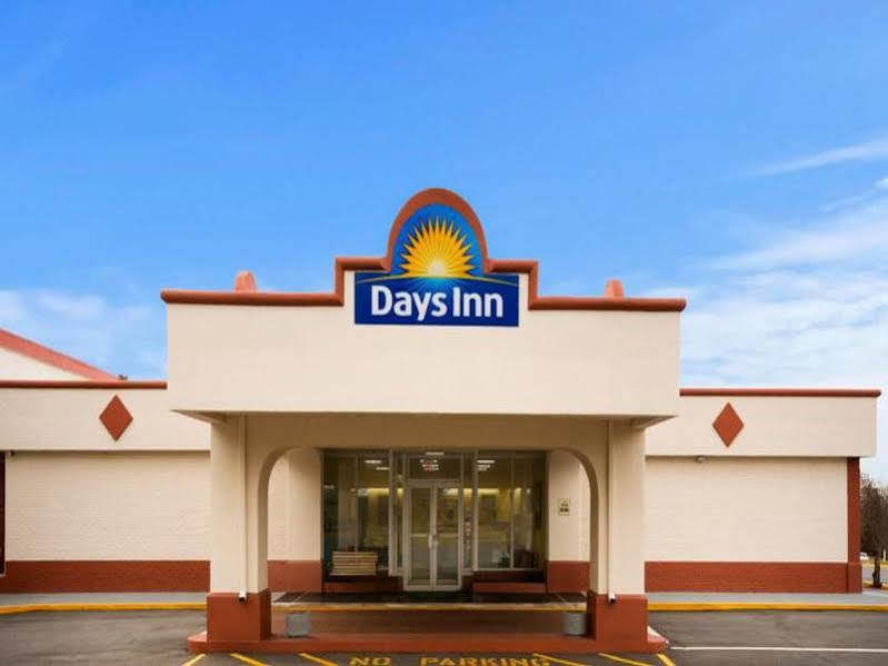 Days Inn By Wyndham Shelby Dış mekan fotoğraf