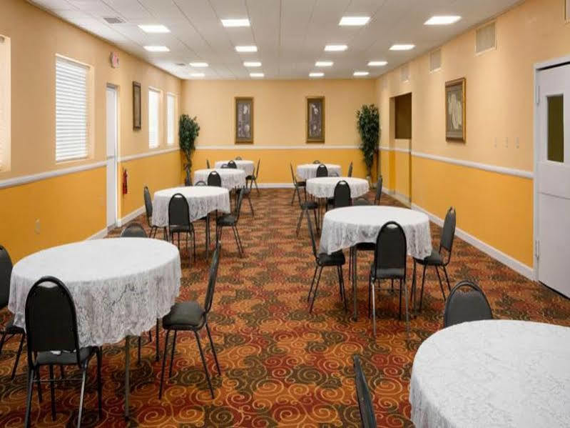 Days Inn By Wyndham Shelby Dış mekan fotoğraf
